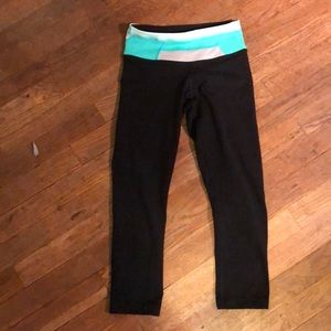 Lululemon wunder under crop